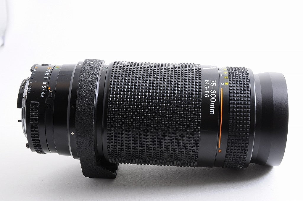 [Mint Tripod Collar] Nikon AF Nikkor 75-300mm f/4.5-5.6 Telephoto Zoom Japan
