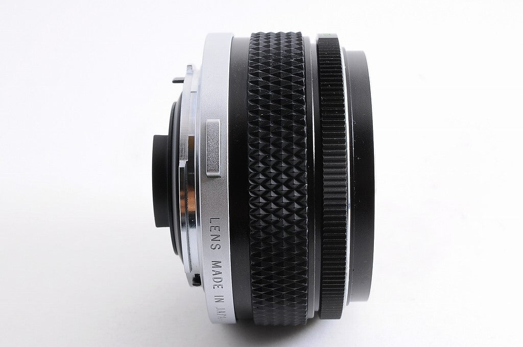 [NEAR MINT+ Hood] Olympus OM G.Zuiko Auto-W 28mm f/3.5 Wide MF Lens OM Japan