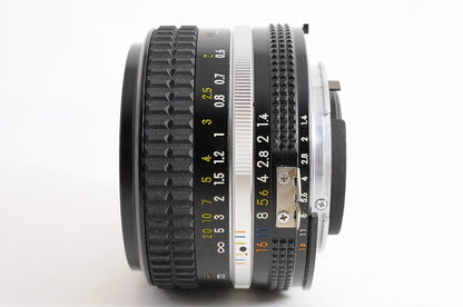 [Mint w/ Caps] Nikon AI-S NIKKOR 50mm f1.4 Fast MF Standard Prime Lens Japan