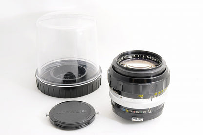 [Mint w/ Case] Nikon Non-AI Nikkor-H Auto 85mm f/1.8 Fast Telephoto MF Japan