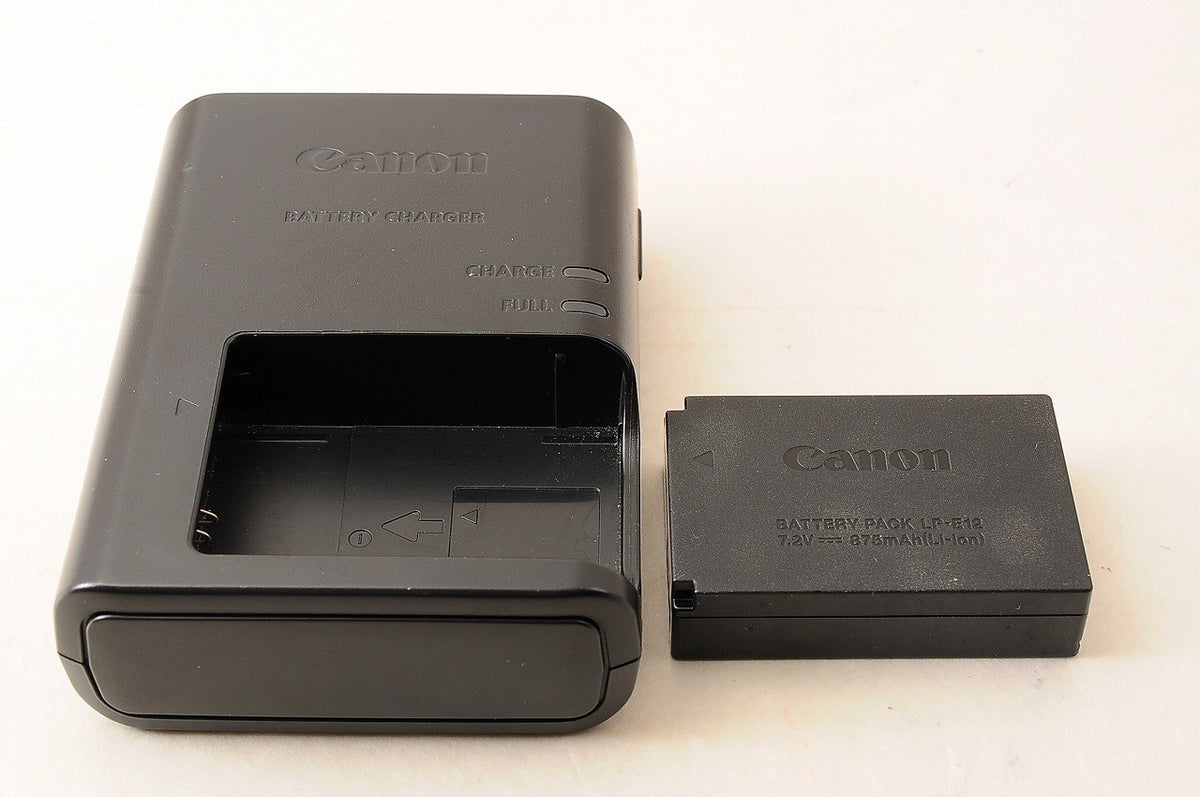 [NEAR MINT+] Canon EOS M10 White Mirrorless Camera 15-45mm IS STM Lens Kit Japan
