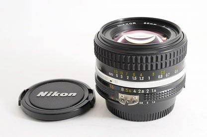 [Mint w/ Caps] Nikon AI-S NIKKOR 50mm f1.4 Fast MF Standard Prime Lens Japan