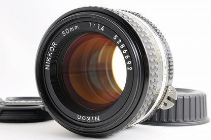 [Near Mint+ w/ Caps] Nikon AIS Nikkor 50mm f1.4 Fast MF Standard Prime Lens Jp