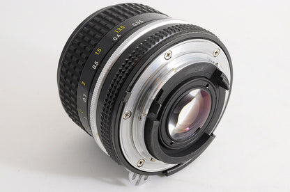 [MINT] Nikon AI Nikkor 24mm f/2.8 Wide MF Lens Nikon F Mount Film SLR Japan