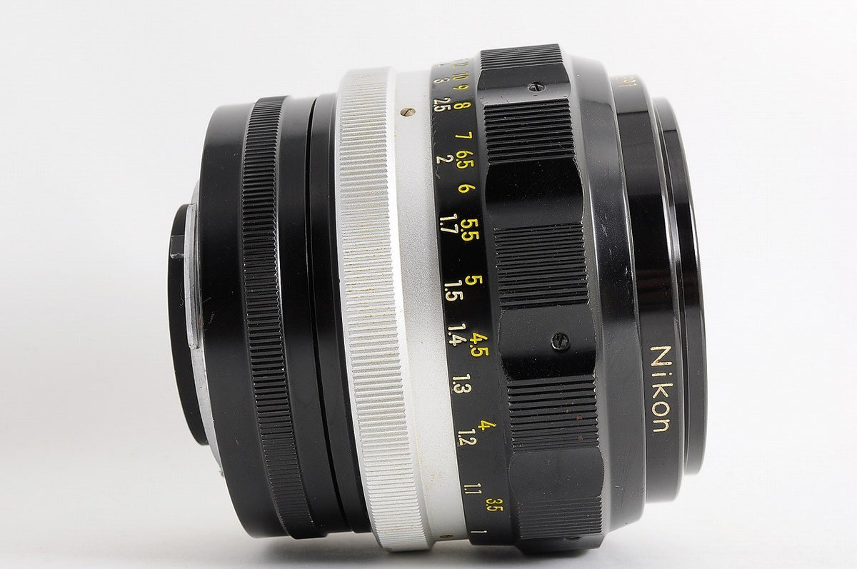 [Near Mint+ HS-7 Hood] Nikon Non-AI Nikkor-H Auto 85mm f/1.8 Fast MF Japan