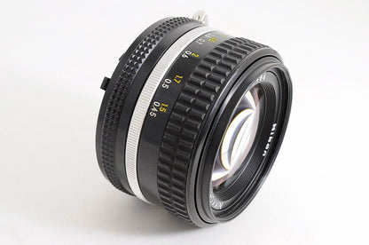 [Mint L37c Filter] Nikon AI-S AIS Nikkor 50mm f/1.4 Fast MF Lens Nikon F Japan