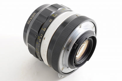 [Excellent+ w/ Caps] Nikon NIKKOR-O Auto 35mm f2 Non-AI MF Wide Angle Lens Japan
