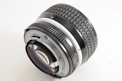 [Near Mint+ w/HS-2 Hood] Nikon AIS Nikkor 50mm f1.2 Fast MF Standard Lens Japan