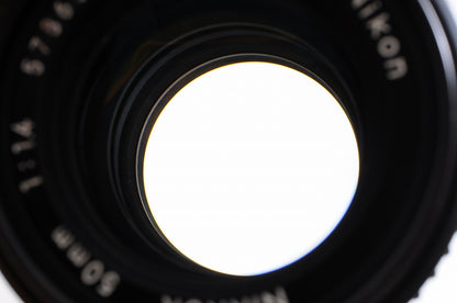 [Mint w/ Caps] Nikon AI-S NIKKOR 50mm f1.4 Fast MF Standard Prime Lens Japan