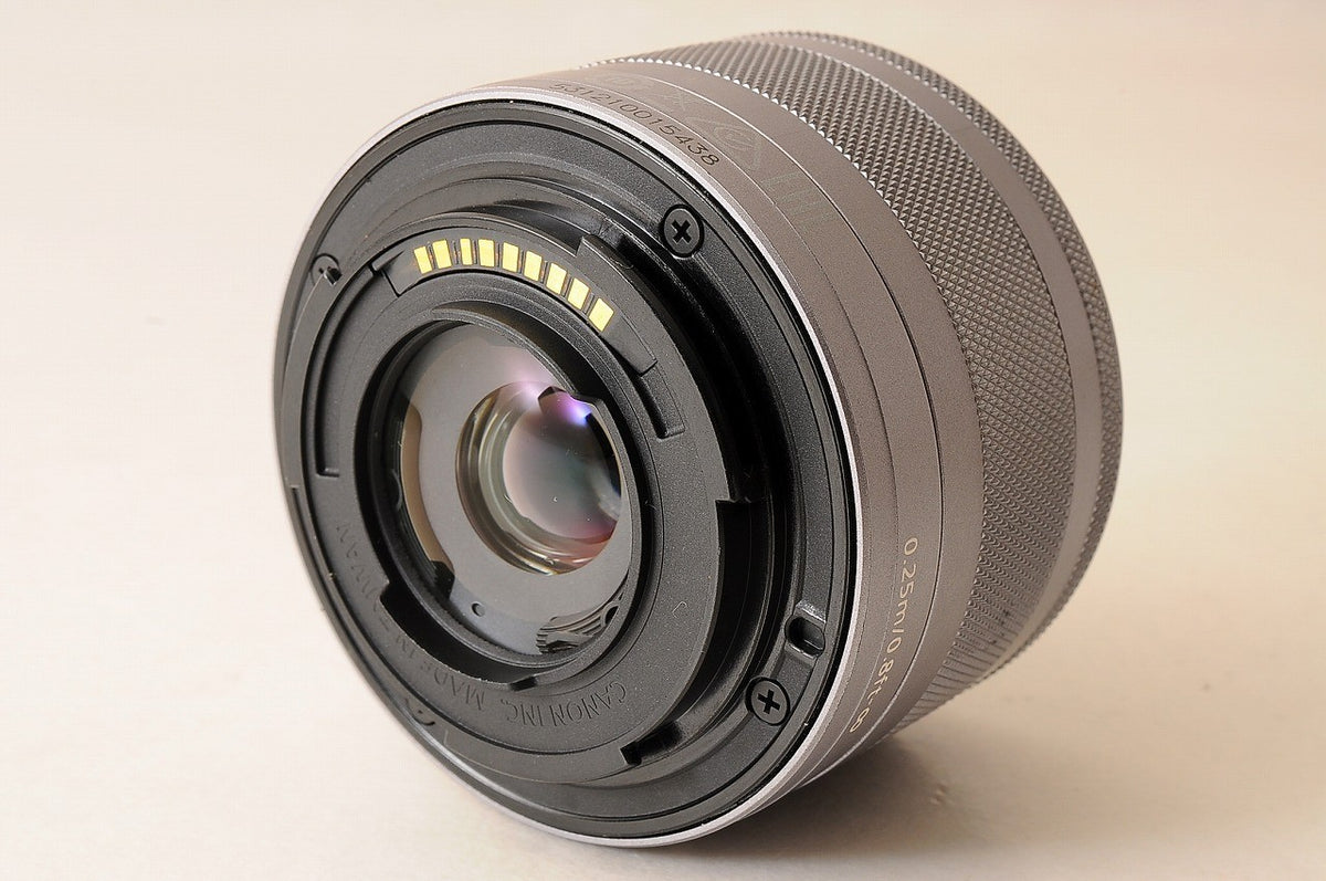 [NEAR MINT+] Canon EOS M10 White Mirrorless Camera 15-45mm IS STM Lens Kit Japan