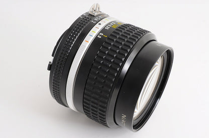 [Mint SIC Coating] Nikon AI-S AIS Nikkor 24mm f/2 Fast Wide MF Nikon F Japan