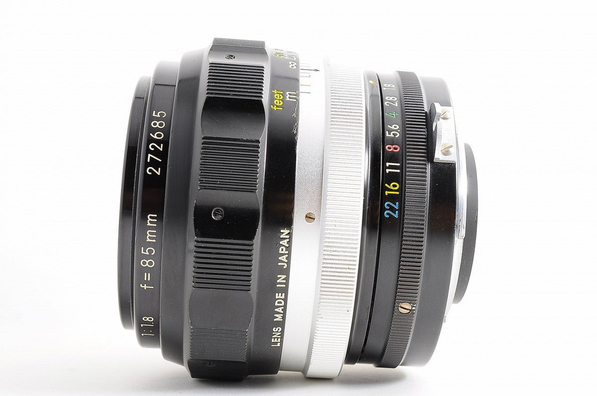 [Near Mint+ w/HN-21 Hood] Nikon Non AI Nikkor H Auto 85mm f1.8 MF Prime Japan