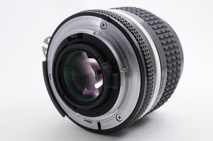 [NEAR MINT+] Nikon AI-S AIS Nikkor 24mm f/2 Fast Wide MF Lens Nikon F From Japan