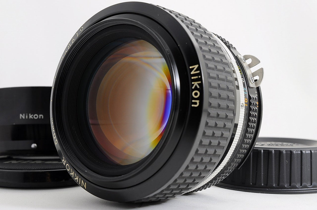 [Near Mint+ w/HS-2 Hood] Nikon AIS Nikkor 50mm f1.2 Fast MF Standard Lens Japan