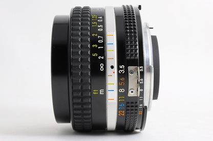 [Top Mint] Nikon AI-S AIS Nikkor 20mm f/3.5 Ultra-Wide MF Lens Nikon F Japan