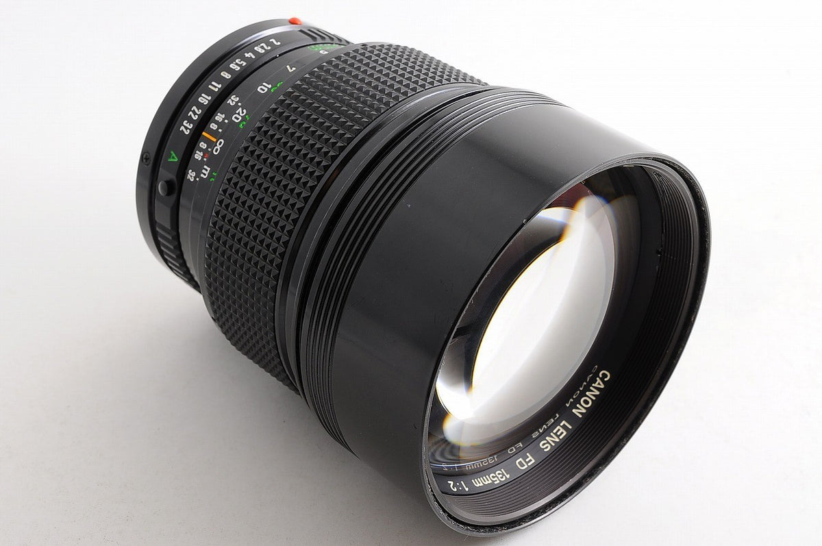 [Mint] Canon New FD nFD 135mm f/2 Fast Telephoto MF Lens Canon FD Mount Japan