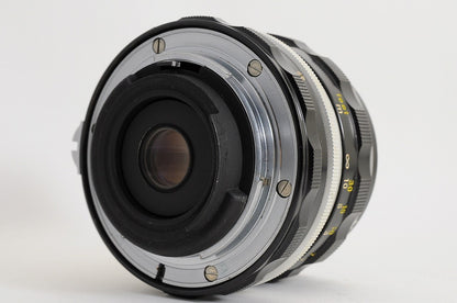 [Mint] Nikon Non-AI Nikkor-H Auto 28mm f/3.5 Wide MF Lens Nikon F Mount Japan