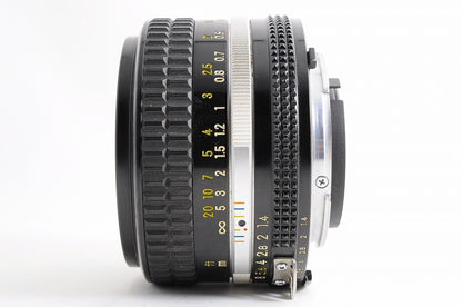 [Near Mint+ w/ Caps] Nikon AIS Nikkor 50mm f1.4 Fast MF Standard Prime Lens Jp