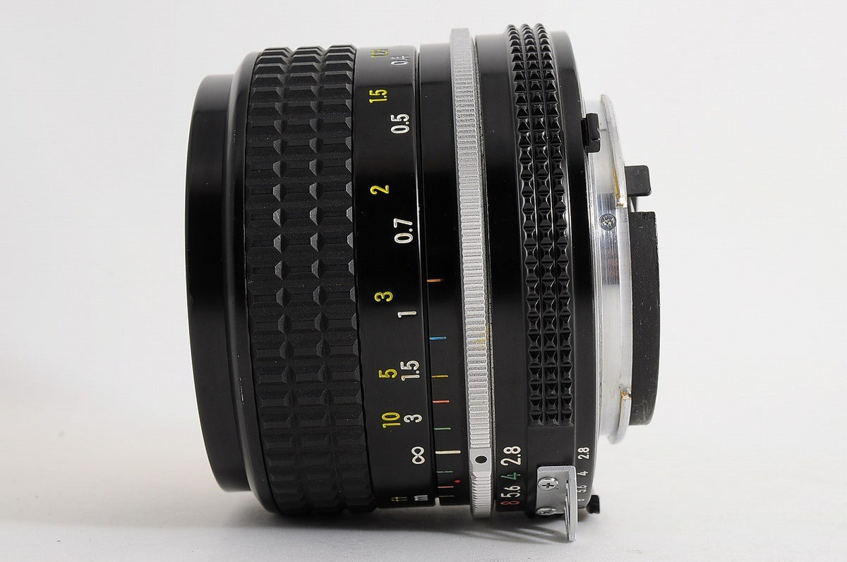 [MINT] Nikon AI Nikkor 24mm f/2.8 Wide MF Lens Nikon F Mount Film SLR Japan