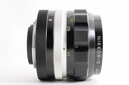 [Excellent+ w/ Caps] Nikon NIKKOR-O Auto 35mm f2 Non-AI MF Wide Angle Lens Japan