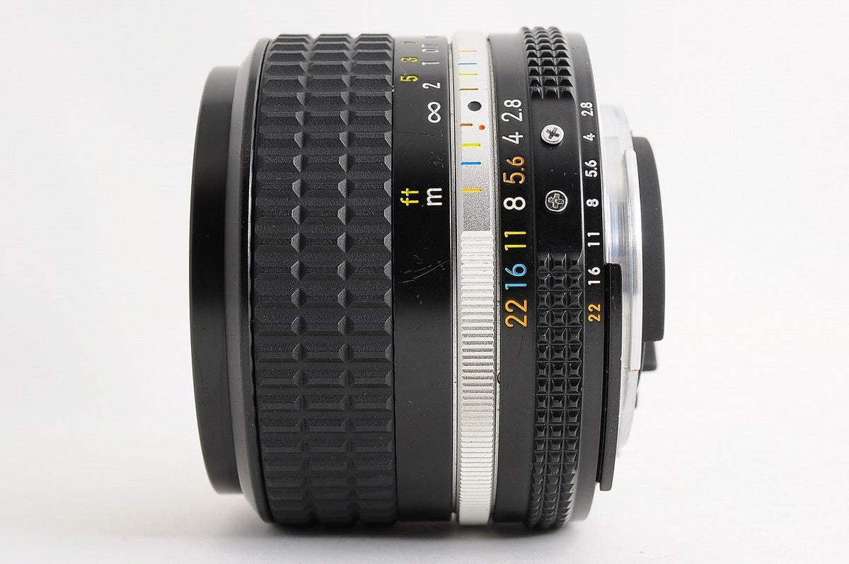 [Near Mint+] Nikon AI-S AIS Nikkor 24mm f/2.8 Wide MF SIC Lens Nikon F Japan