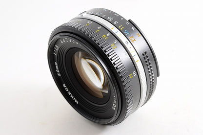 [Top Mint w/HR-4 Hood Caps] Nikon AIS Nikkor 50mm f1.8 MF Prime Lens Japan