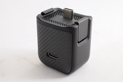 [Almost Unused] DJI Osmo Pocket 3 Vlog Gimbal Camera Mic 2 Battery Pack Japan