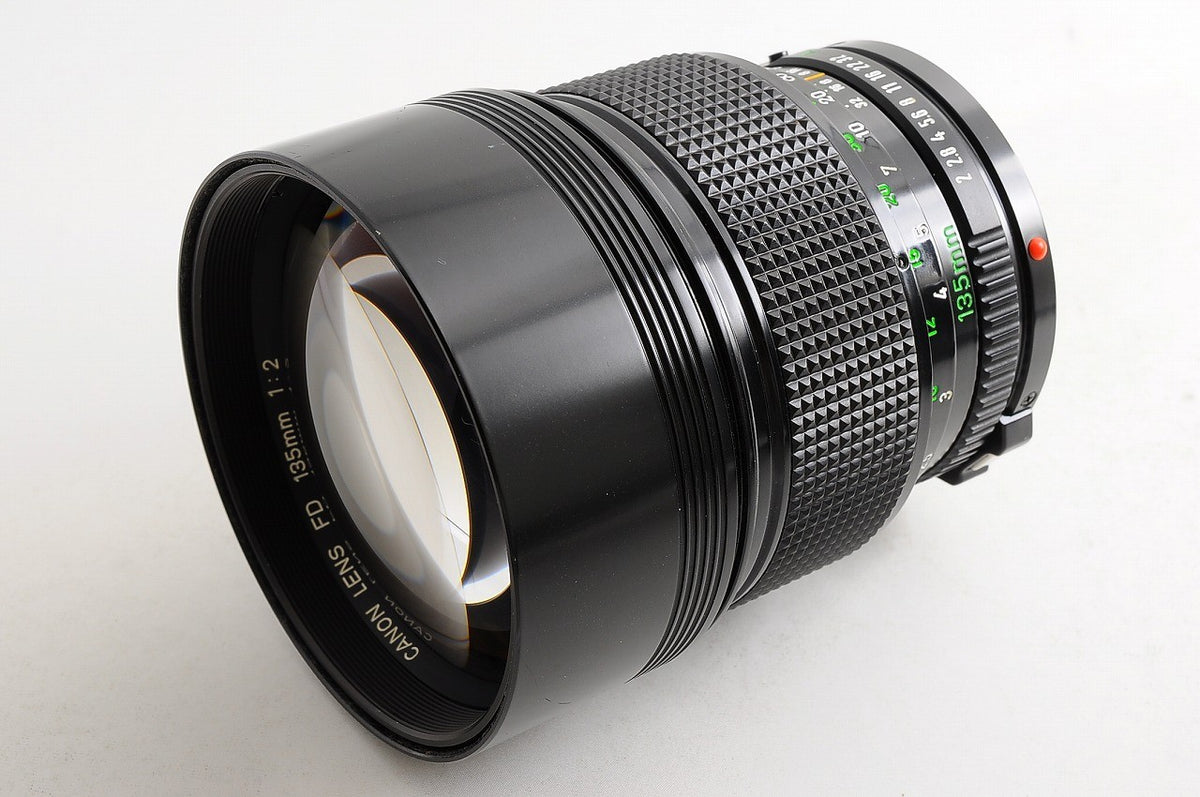 [Mint] Canon New FD nFD 135mm f/2 Fast Telephoto MF Lens Canon FD Mount Japan