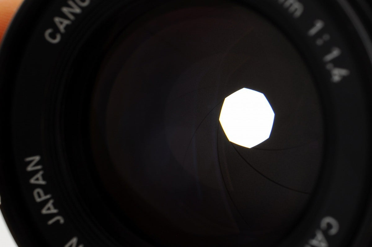 [Mint] Canon New FD nFD 50mm f/1.4 Fast MF Lens Canon FD Mount From Japan
