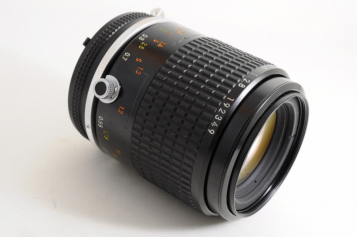 [Mint w/ Built-in Hood] Nikon AIS Micro NIKKOR 105mm f2.8 MF Macro Prime Lens Jp