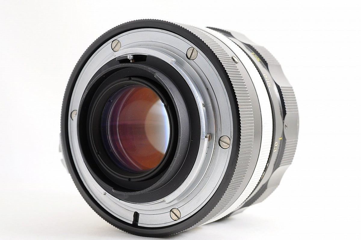 [Excellent+ w/ Caps] Nikon NIKKOR-O Auto 35mm f2 Non-AI MF Wide Angle Lens Japan