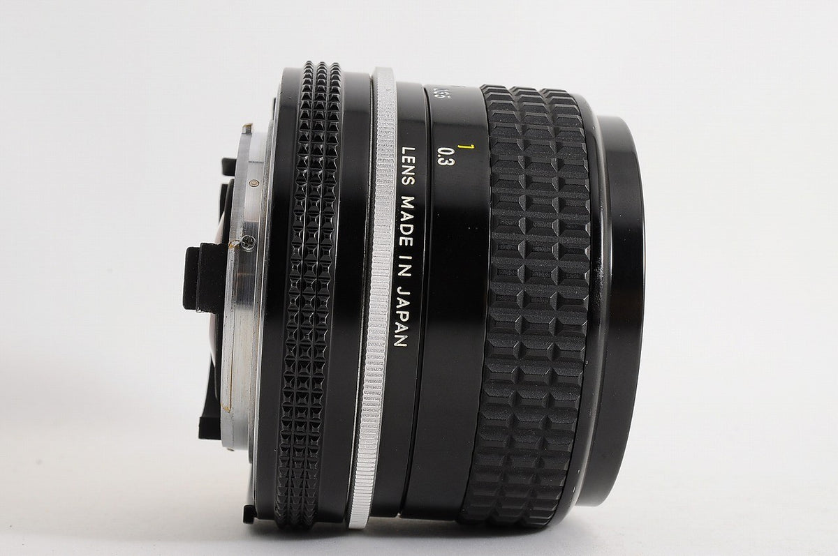 [MINT] Nikon AI Nikkor 24mm f/2.8 Wide MF Lens Nikon F Mount Film SLR Japan