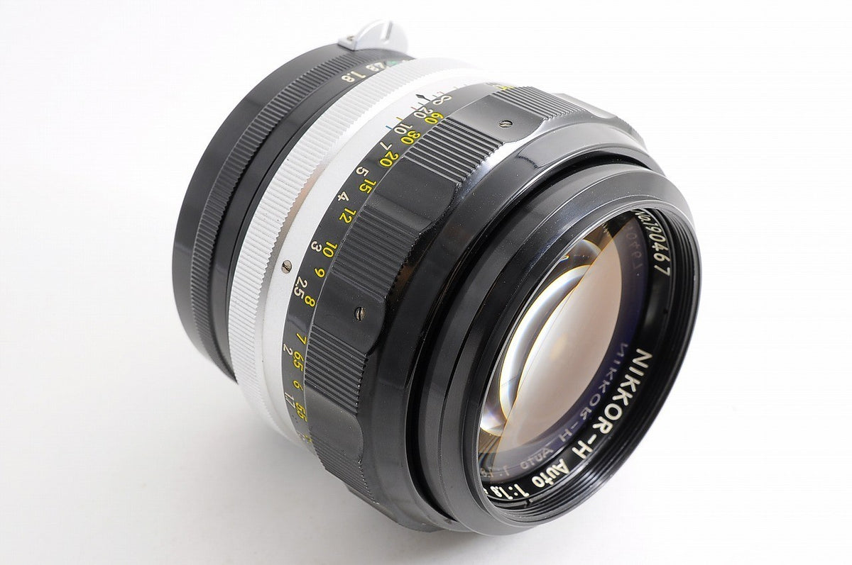 [Mint w/ Case] Nikon Non-AI Nikkor-H Auto 85mm f/1.8 Fast Telephoto MF Japan
