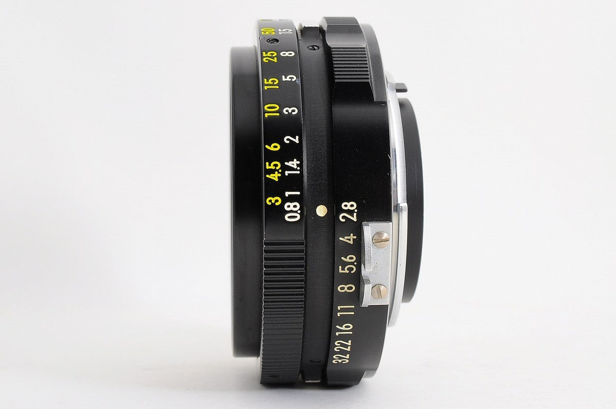 [Mint] Nikon GN Auto Nikkor 45mm f/2.8 Pancake MF Lens Nippon Kogaku Japan