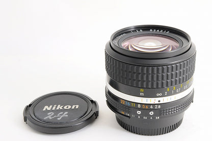 [Near Mint+] Nikon AI-S AIS Nikkor 24mm f/2.8 Wide MF SIC Lens Nikon F Japan