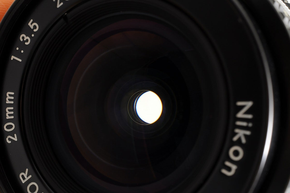 [TOP MINT] Nikon AI-S AIS Nikkor 20mm f/3.5 Ultra Wide MF Lens Nikon F From Jp