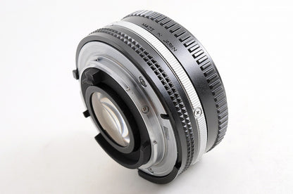[Top Mint w/HR-4 Hood Caps] Nikon AIS Nikkor 50mm f1.8 MF Prime Lens Japan