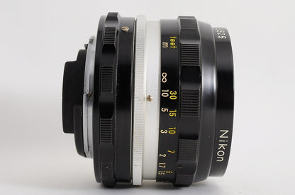 [Mint] Nikon Non-AI Nikkor-H Auto 28mm f/3.5 Wide MF Lens Nikon F Mount Japan