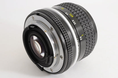 [MINT] Nikon AI Nikkor 24mm f/2.8 Wide MF Lens Nikon F Mount Film SLR Japan