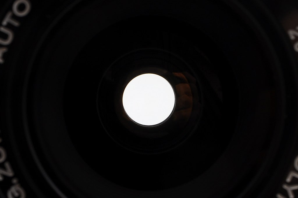 [TOP MINT w/ Hood] Olympus OM G.Zuiko Auto-W 28mm f/3.5 Wide MF Lens OM Japan