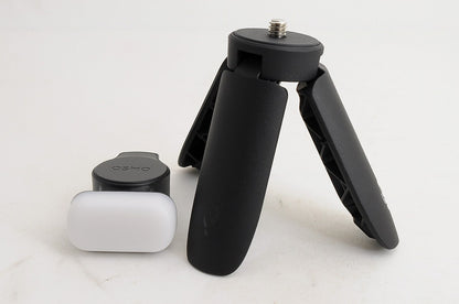 [Unused] DJI Osmo Pocket 4 Creator Combo 4K Handheld Gimbal Action Camera Japan