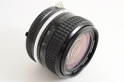 [Mint w/Filter] Nikon AI Nikkor 28mm f3.5 MF Wide Angle Prime Lens F Mount Japan