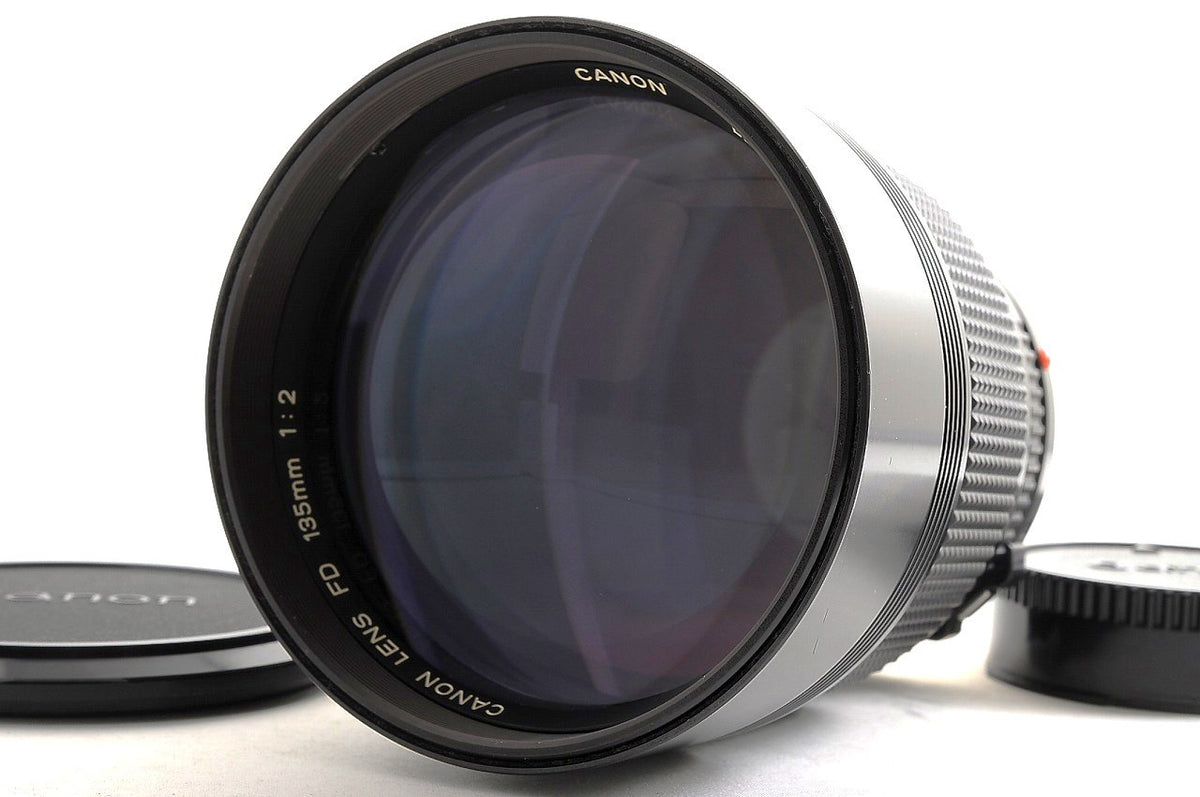 [Mint] Canon New FD nFD 135mm f/2 Fast Telephoto MF Lens Canon FD Mount Japan