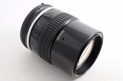 [Near Mint] Nikon AI Nikkor 135mm f/2.8 Built-in Hood Fast Telephoto MF Japan