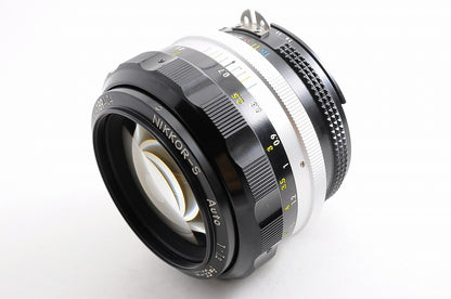 [Near Mint+] Nikon AI Nikkor-S Auto 55mm f/1.2 Fast MF Lens Nikon F From Japan