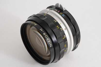 [Mint] Nikon Non-AI Nikkor-H Auto 28mm f/3.5 Wide MF Lens Nikon F Mount Japan