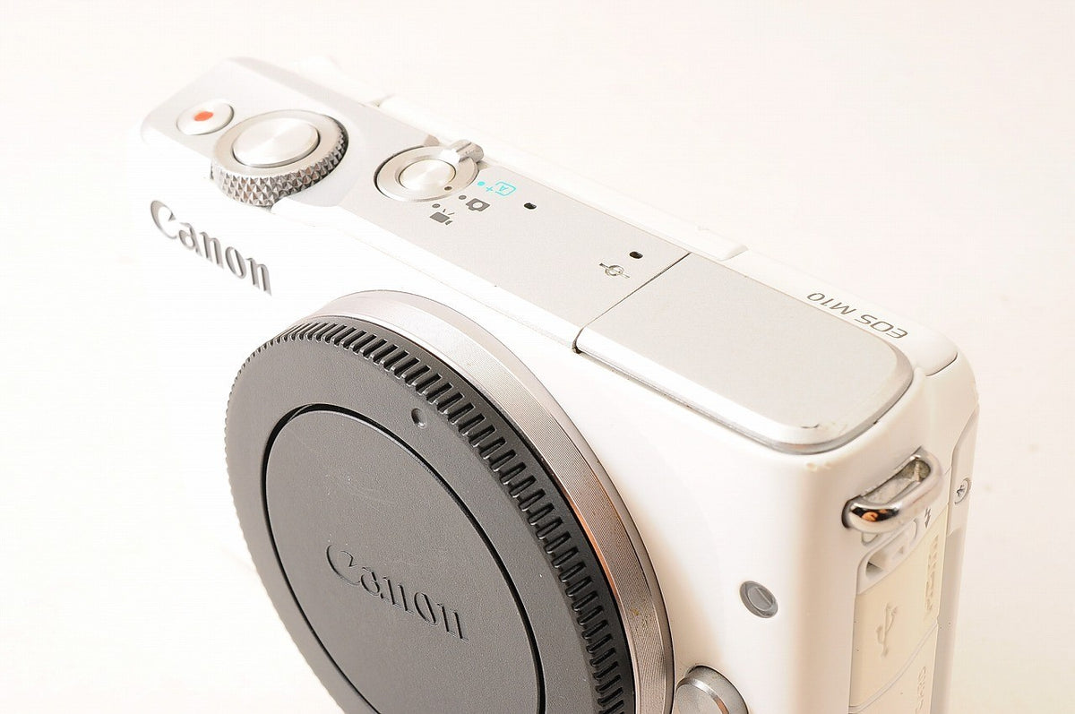 [NEAR MINT+] Canon EOS M10 White Mirrorless Camera 15-45mm IS STM Lens Kit Japan