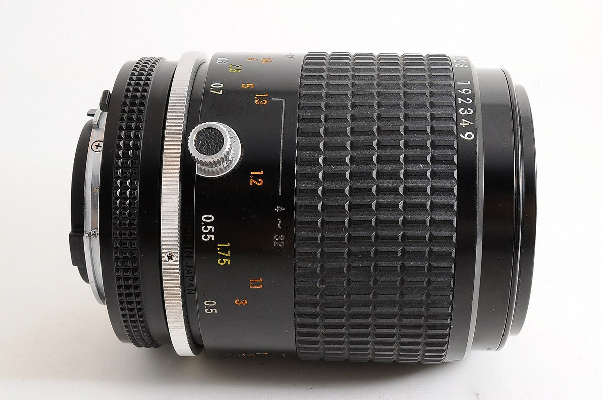 [Mint w/ Built-in Hood] Nikon AIS Micro NIKKOR 105mm f2.8 MF Macro Prime Lens Jp