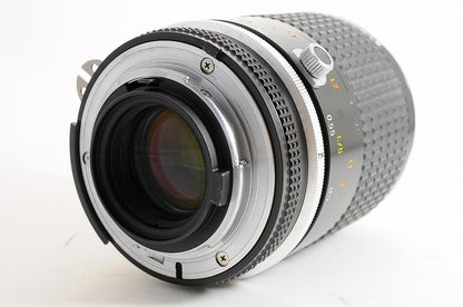 [Mint w/ Built-in Hood] Nikon AIS Micro NIKKOR 105mm f2.8 MF Macro Prime Lens Jp
