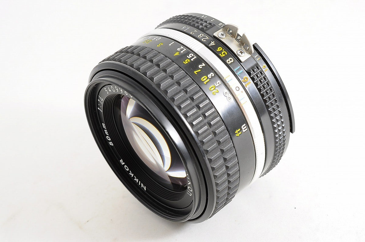 [Mint L37c Filter] Nikon AI-S AIS Nikkor 50mm f/1.4 Fast MF Lens Nikon F Japan